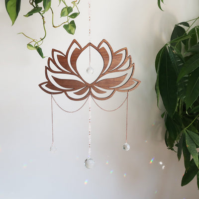 Rose Quartz Lotus Flower Suncatcher - coppermoonboutique